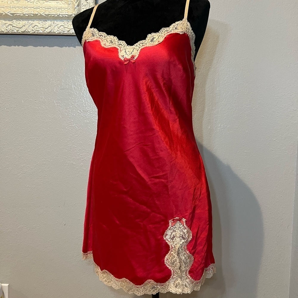 Victoria secret night slip
